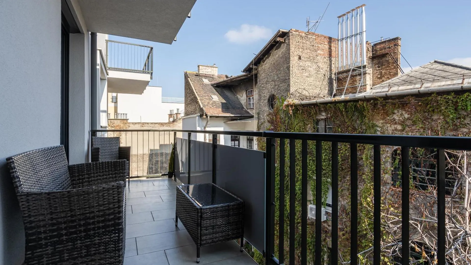 Radiant Sun Apartments Budapeszt Węgry